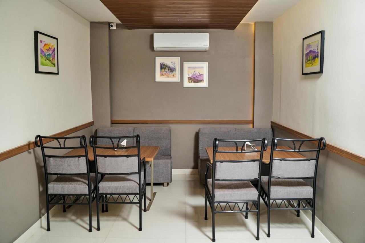 Gino Tourist Home Kochi Bagian luar foto